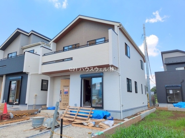 上尾市小泉２丁目の新築一戸建