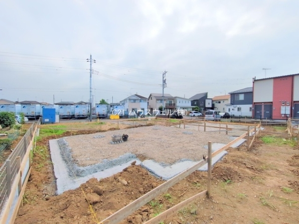 北足立郡伊奈町西小針１丁目の新築一戸建
