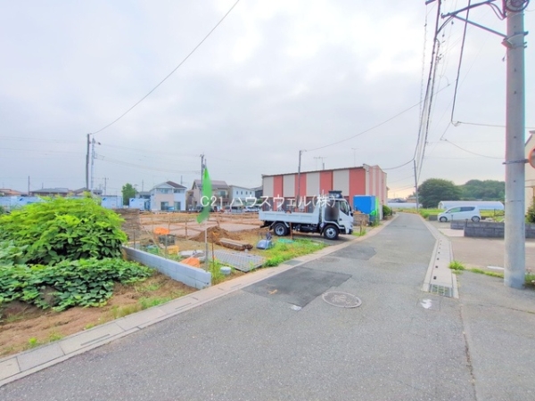 北足立郡伊奈町西小針１丁目の新築一戸建