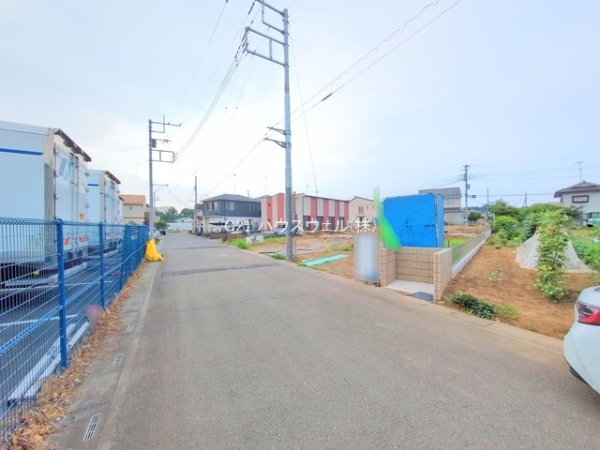 北足立郡伊奈町西小針１丁目の新築一戸建