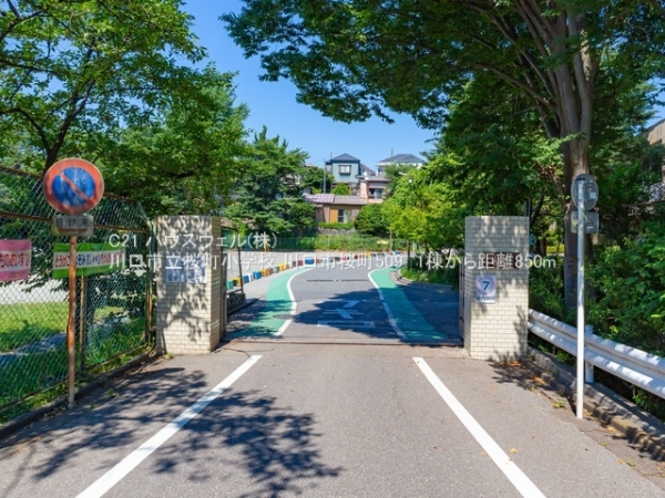 川口市桜町5丁目の新築一戸建(川口市立桜町小学校)