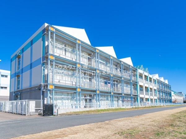 川口市本町1丁目の新築一戸建(川口市立南中学校)