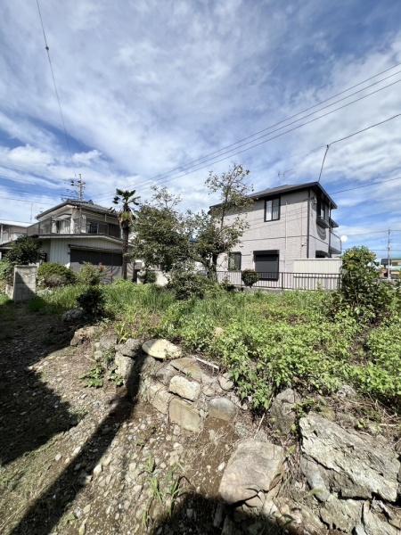 鴻巣市小松１丁目の土地