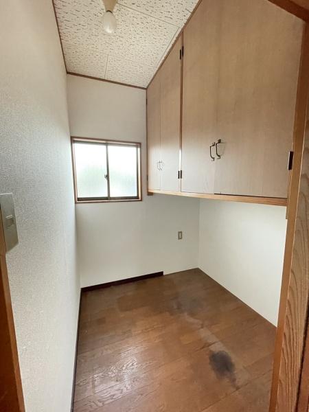 さいたま市岩槻区大字小溝の中古一戸建て(収納)