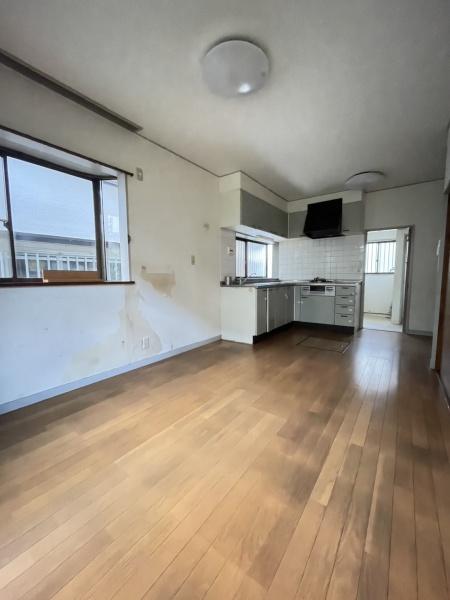 さいたま市岩槻区大字小溝の中古一戸建て(リビング)