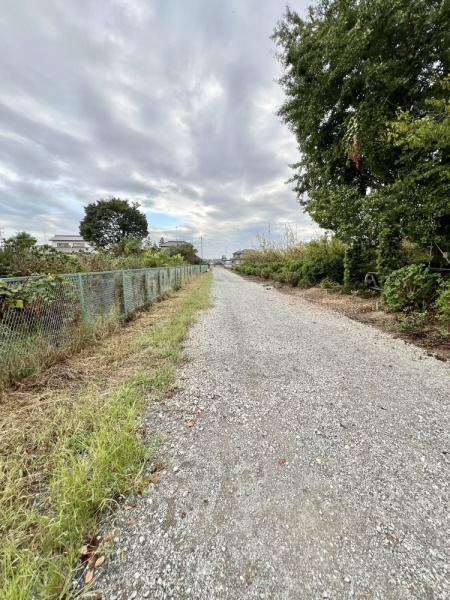 久喜市高柳の土地(前面道路含む現地写真)