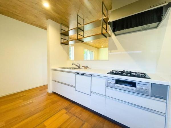 上尾市愛宕2丁目の中古一戸建て(キッチン)