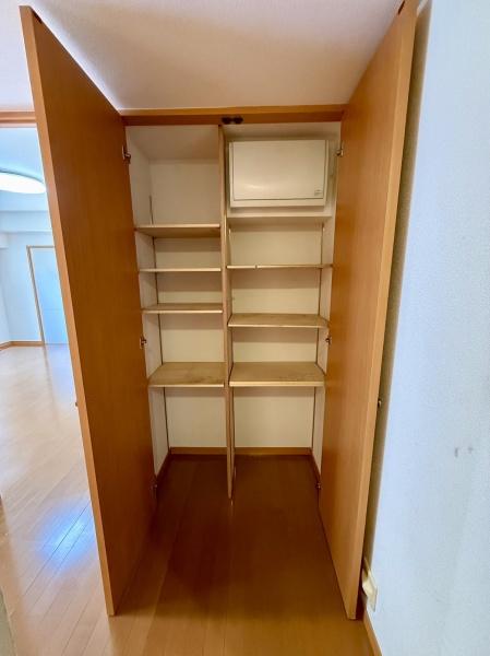 クレアメゾン新狭山