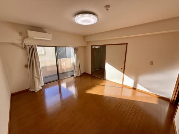 クレアメゾン新狭山