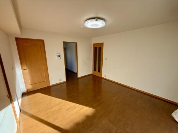 クレアメゾン新狭山