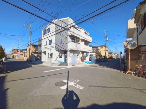 川口市戸塚東２丁目の新築一戸建