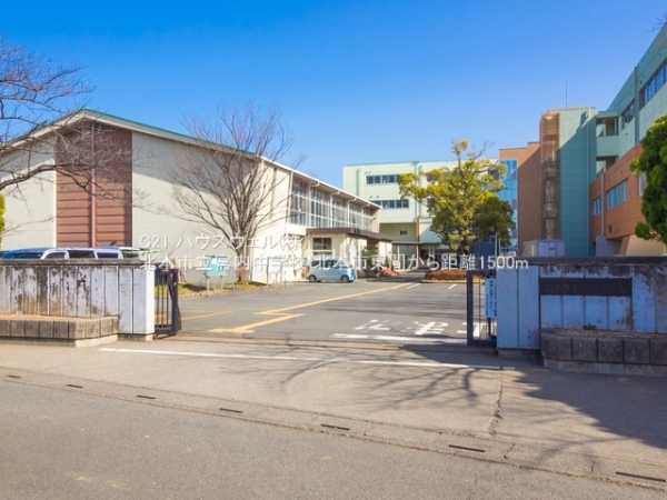 北本市東間８丁目の新築一戸建(北本市立宮内中学校)