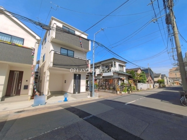 川口市上青木３丁目の新築一戸建
