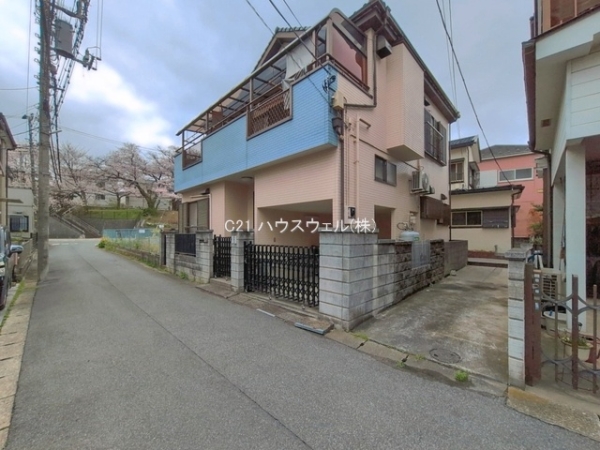 川口市桜町３丁目の中古一戸建