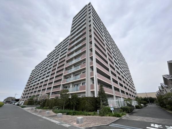 レーベンスクエアコンセルティエ