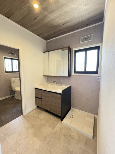 鴻巣市吹上本町２丁目の中古一戸建て