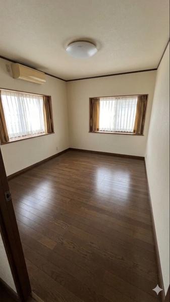 鴻巣市屈巣の中古一戸建て