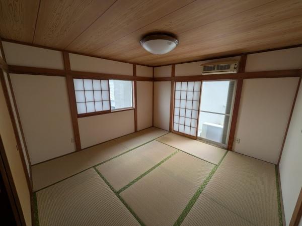 富士見市大字水子の中古テラスハウス