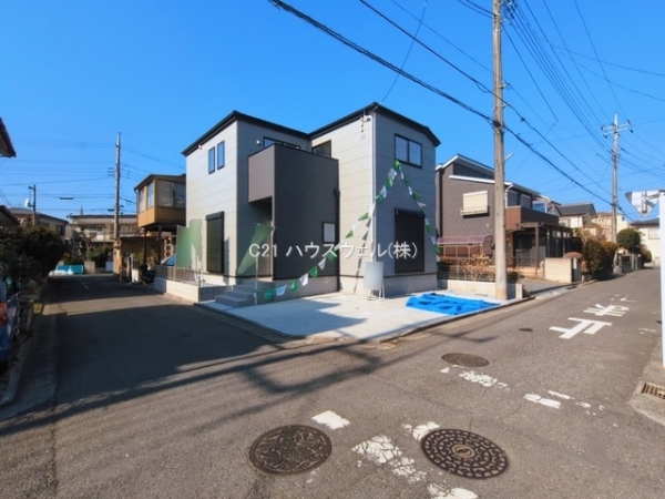 上尾市小泉７丁目の新築一戸建