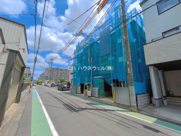 川口市中青木３丁目の新築一戸建