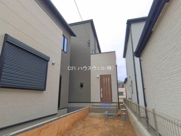北足立郡伊奈町寿４丁目の新築一戸建