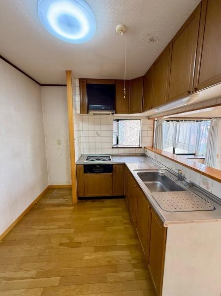 上尾市小泉１丁目の中古一戸建て