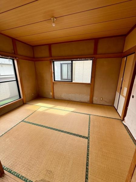 上尾市小泉１丁目の中古一戸建て