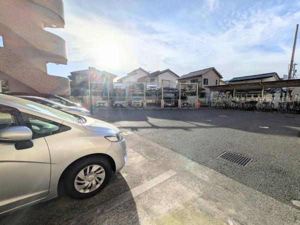 コスモ大宮グランビザージュ