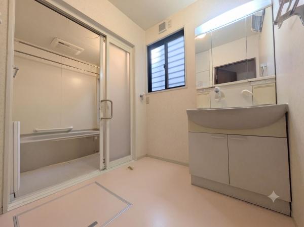 越谷市登戸町の中古一戸建て