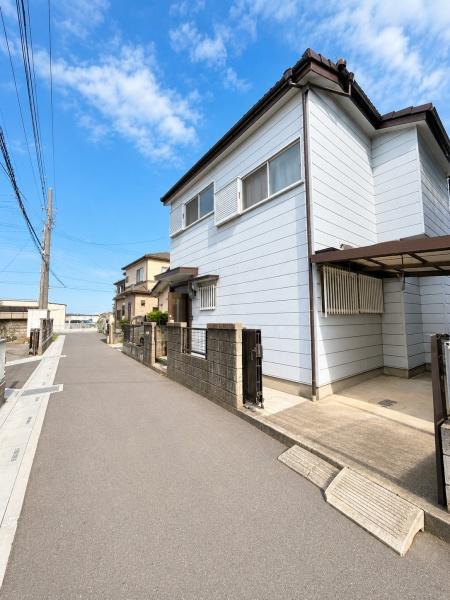 北足立郡伊奈町大字小室の中古一戸建