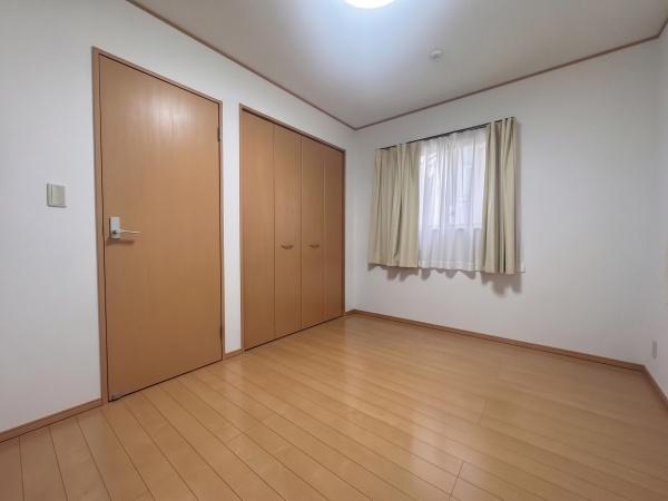 北足立郡伊奈町学園１丁目の中古一戸建
