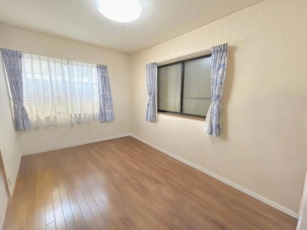 上尾市小泉３丁目の中古一戸建て