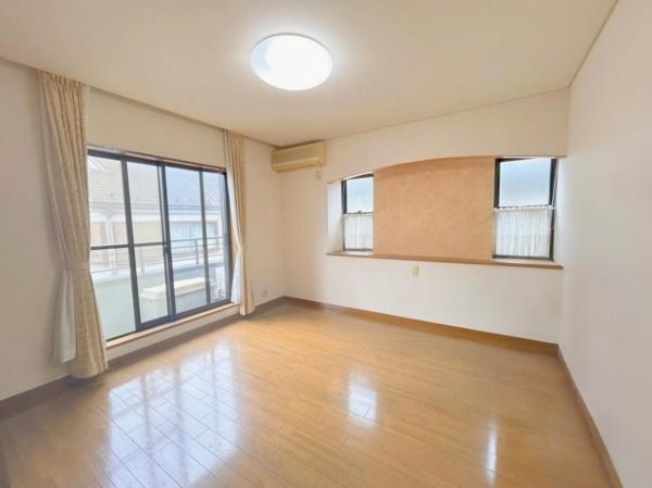 上尾市小泉３丁目の中古一戸建て