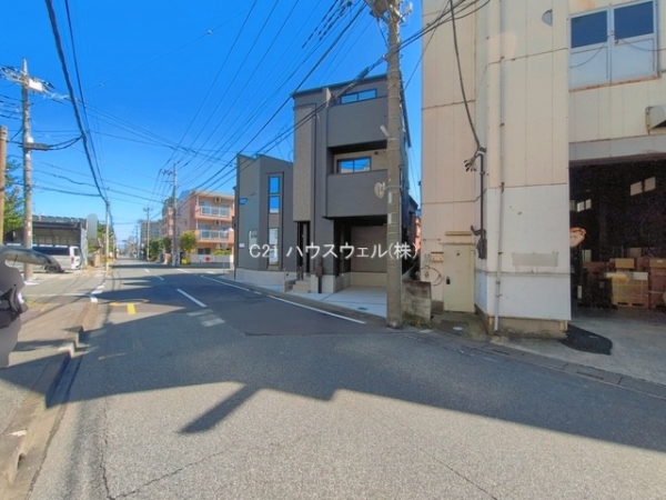 川口市南鳩ヶ谷４丁目の新築一戸建