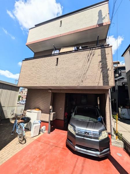 さいたま市南区鹿手袋４丁目の中古一戸建