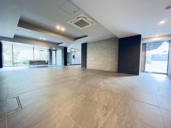 クレアホームズ浦和辻緑道(エントランス)