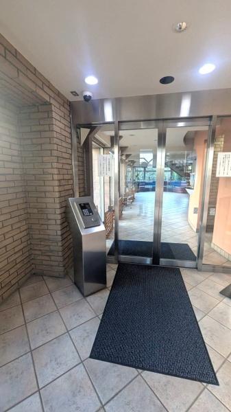 アーベイン朝霞根岸台セゾンヒルズ(エントランス)