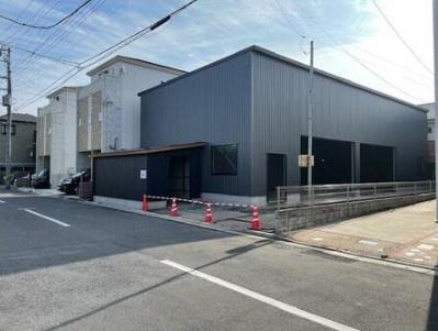 川口市中青木2丁目　倉庫