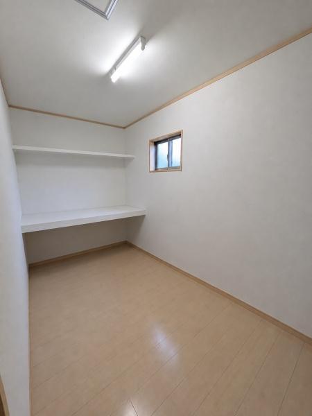 白岡市上野田の中古一戸建て