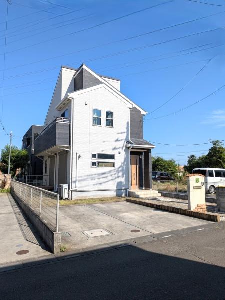 北足立郡伊奈町学園２丁目の中古一戸建