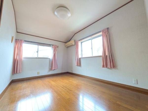 春日部市八丁目の中古一戸建て