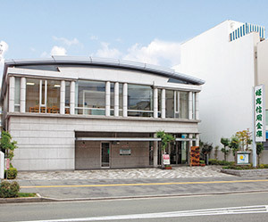 リベール姫路城北(姫路信用金庫白国支店)