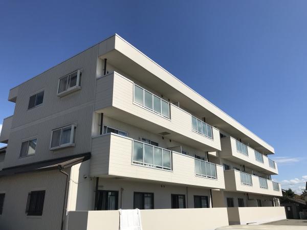 アルコラカーサ町坪