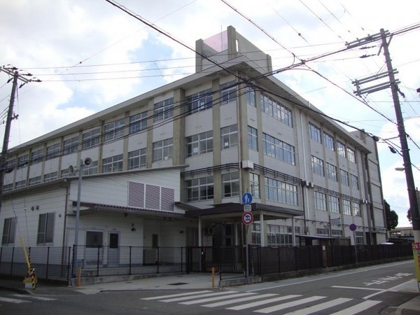 シャトラン白鷺Ⅱ(姫路市立英賀保小学校)