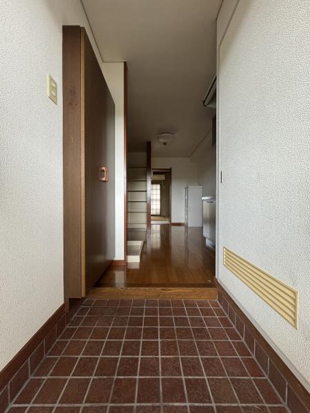 レークマンション