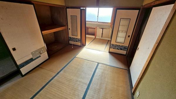 西伯郡伯耆町上細見の中古一戸建て