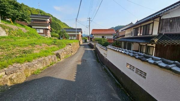 西伯郡伯耆町上細見の中古一戸建て