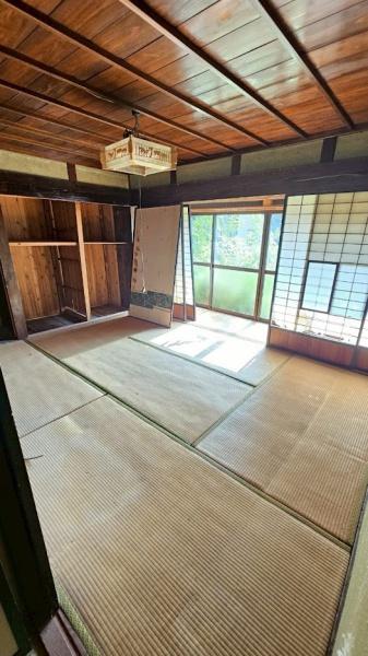 西伯郡伯耆町上細見の中古一戸建て