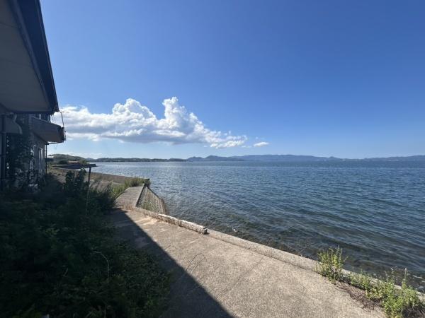 安来市西荒島町店舗