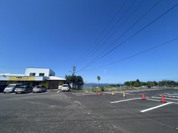 安来市西荒島町店舗
